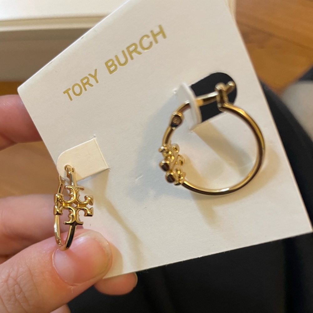 Never worn Tory Burch hoops